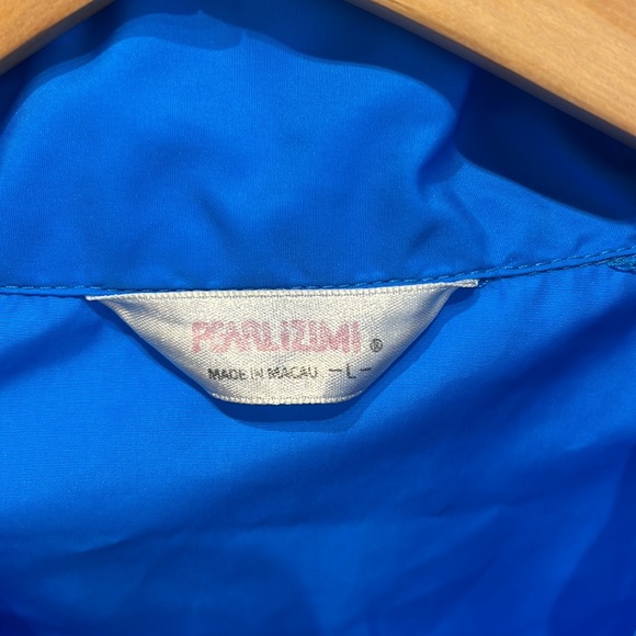 Pearl Izumi Cycling windbreaker. - Picture 4 of 4